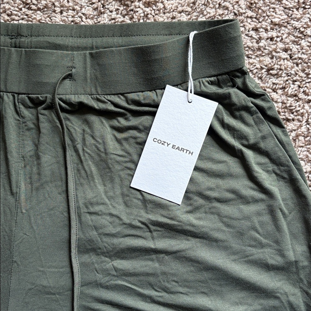 COZY EARTH NWT Women's Bamboo Stretch-Knit Pajama Shorts Olive Size Large - Picture 7 of 8